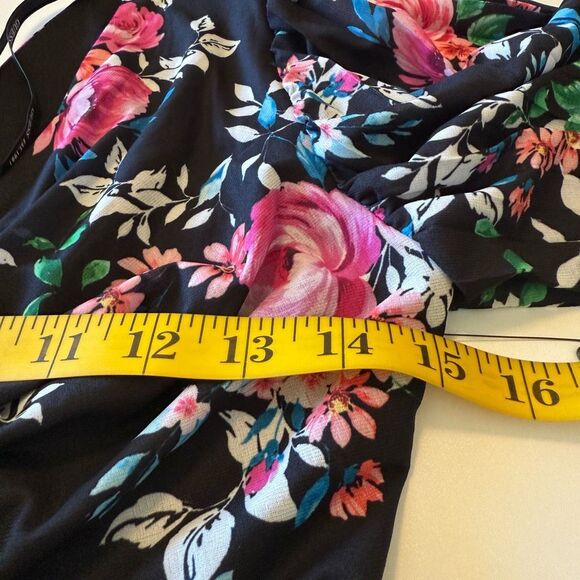 NEW Guess Long Sleeve Floral Ruched Mermaid Style Midi Dress Sz4 Party, Wedding - Picture 8 of 16